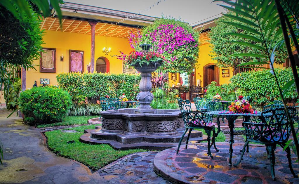 Hotel Casa Antigua by AHS Exterior foto